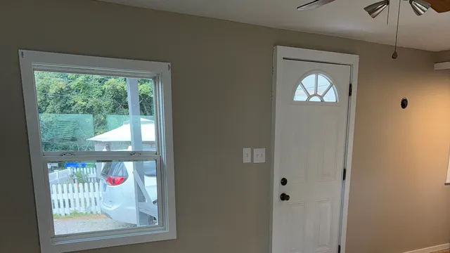 $86,900 | 133 West Main Street, Clinton, CT 06413