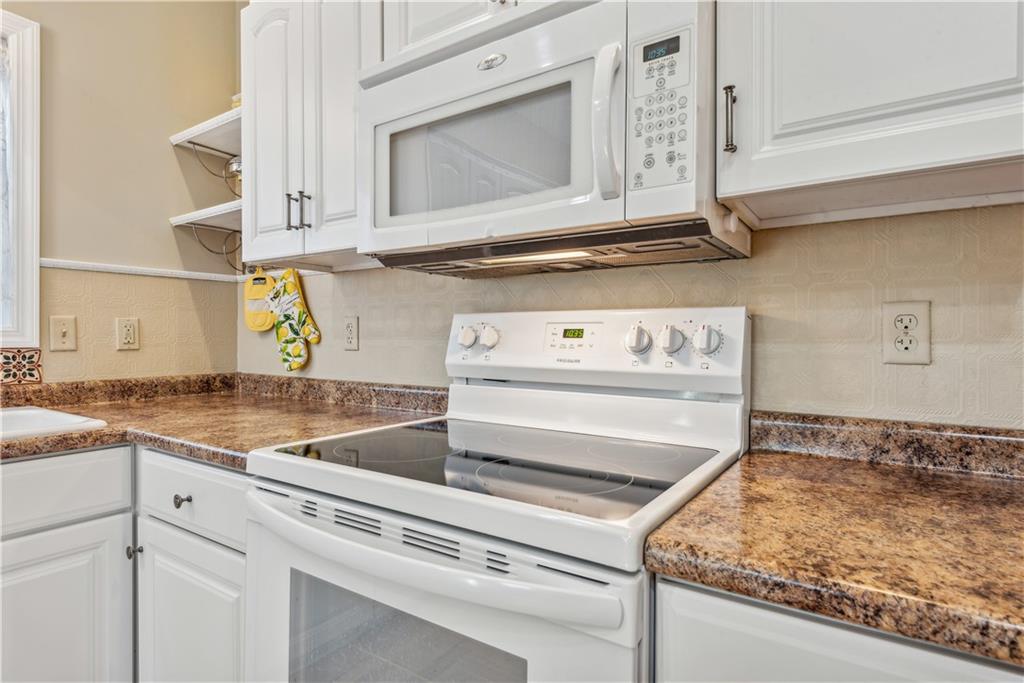 103 Franklin Circle Indiana, PA 15701 - Photo 13 of 32