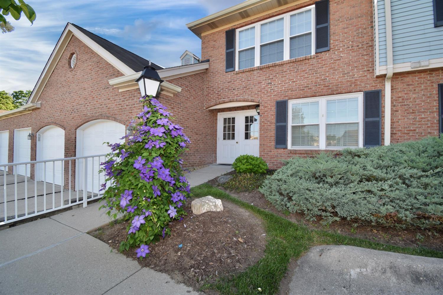 5221 Fox Ridge Cincinnati, OH 45248 - Photo 1 of 1