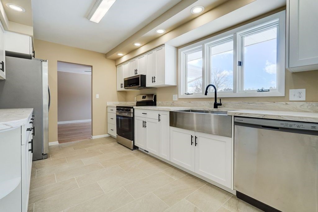 830 High Street Victor, NY 14564 - Photo 18 of 31