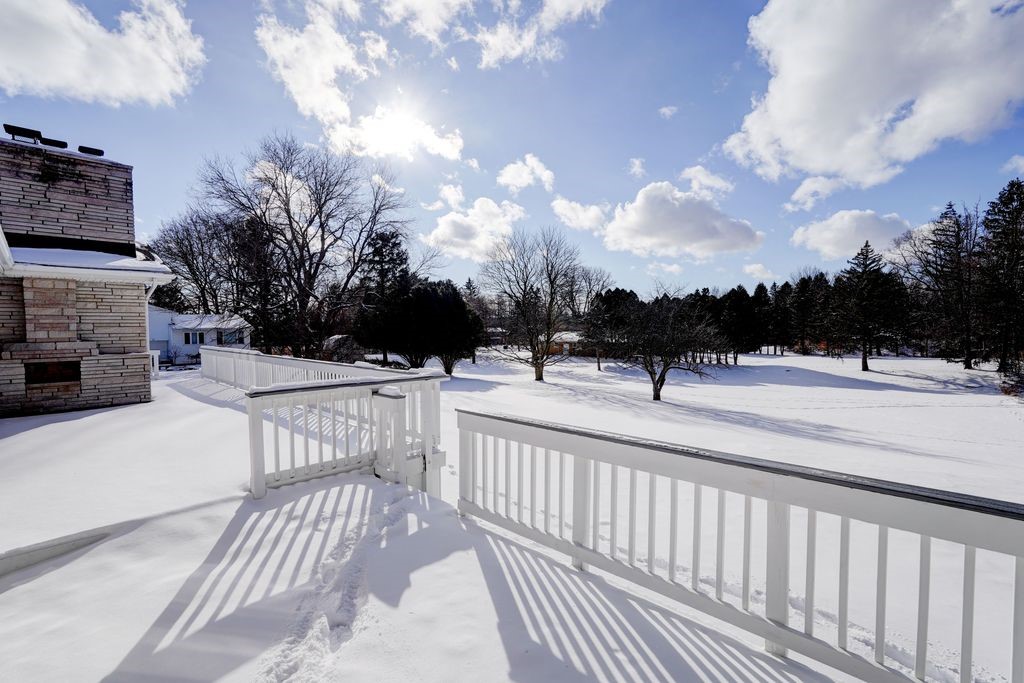 830 High Street Victor, NY 14564 - Photo 4 of 31