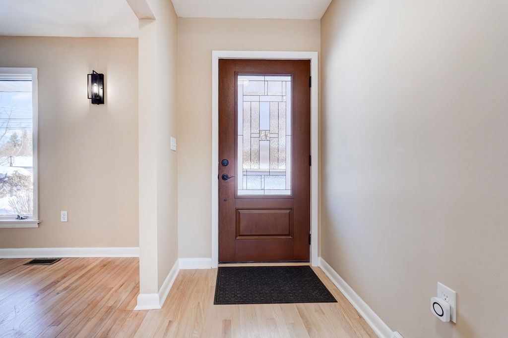 830 High Street Victor, NY 14564 - Photo 8 of 31