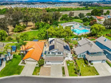 $949,000 | 647 Boysenberry Way, Oceanside, CA 92057