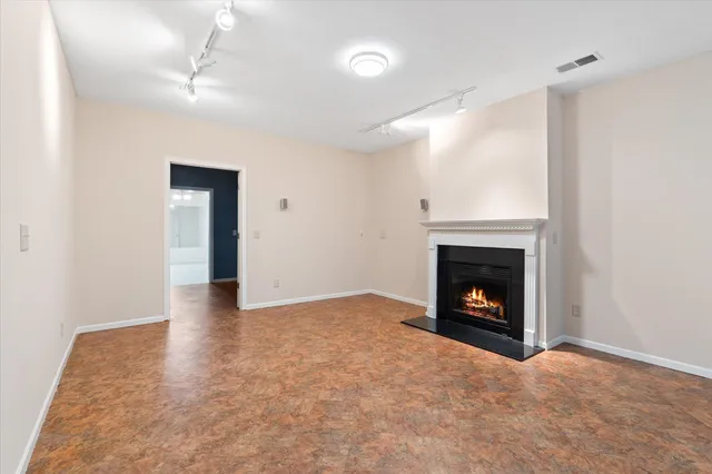 $439,900 | 1680 Oakbrooke Court, Eagan, MN 55122