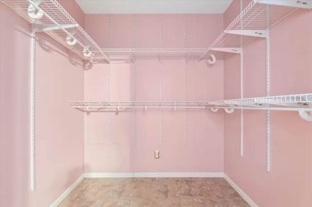 $439,900 | 1680 Oakbrooke Court, Eagan, MN 55122