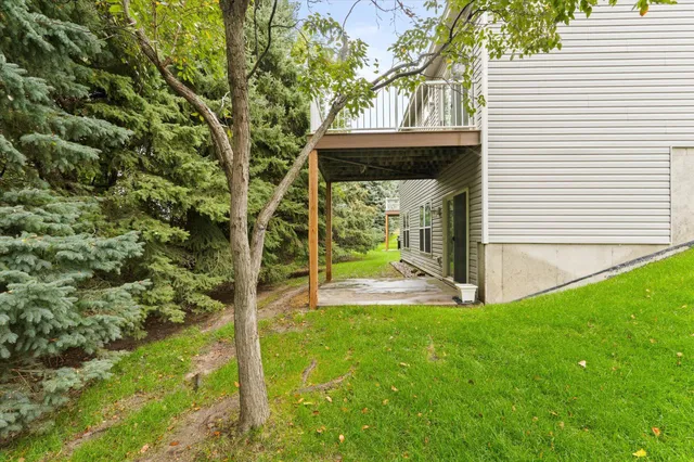 $439,900 | 1680 Oakbrooke Court, Eagan, MN 55122