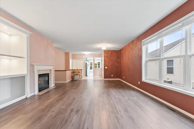 $439,900 | 1680 Oakbrooke Court, Eagan, MN 55122