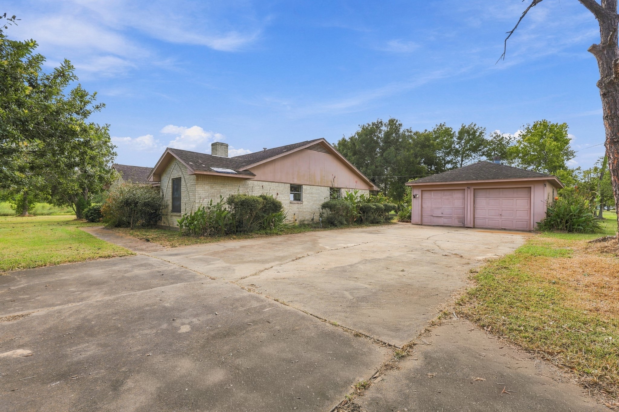 815 County Road 32 Angleton, TX 77515 - Photo 25 of 30 Gallery Image 25