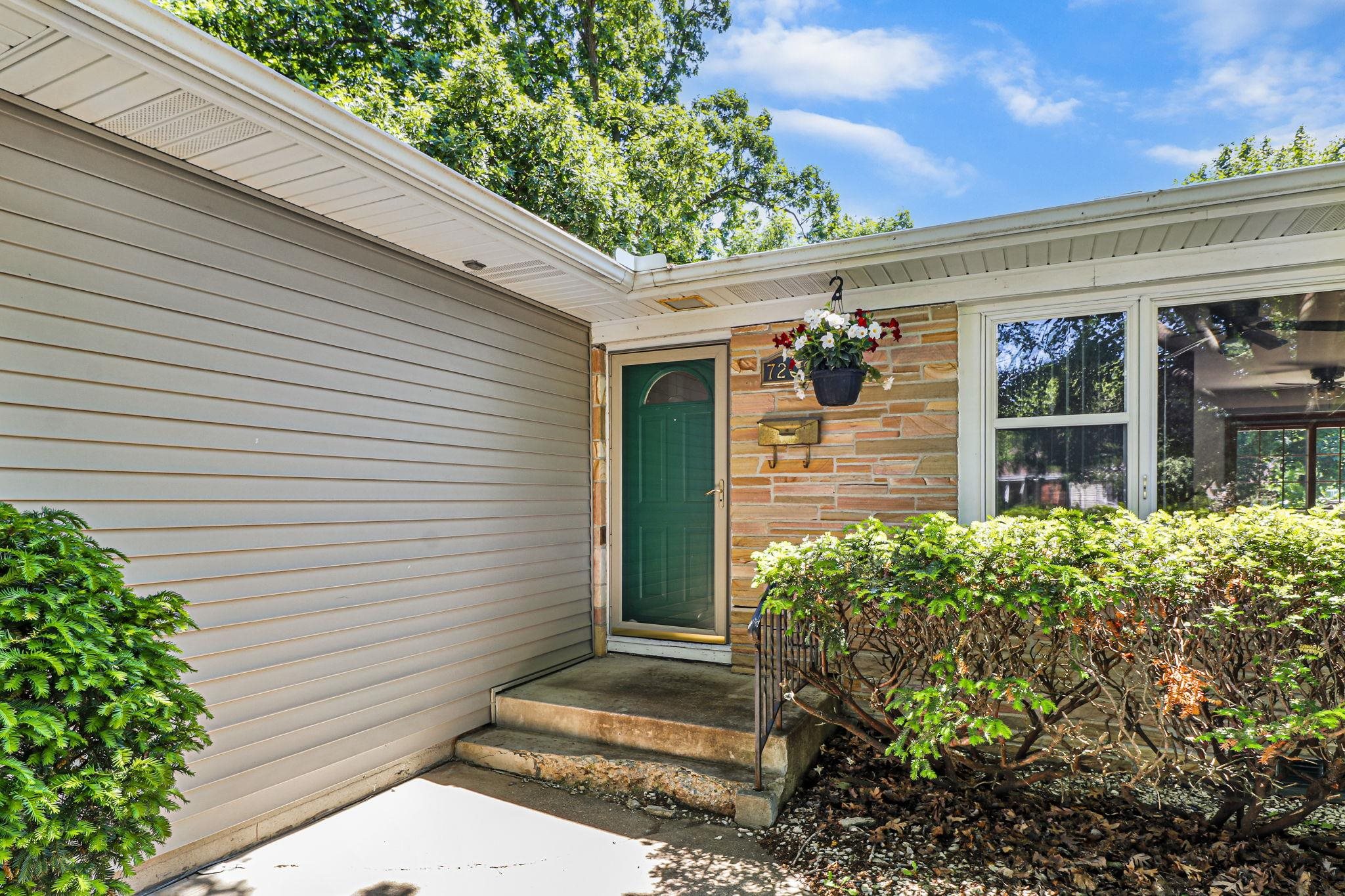 7209 North N Middleton, WI 53562 - Photo 5 of 35