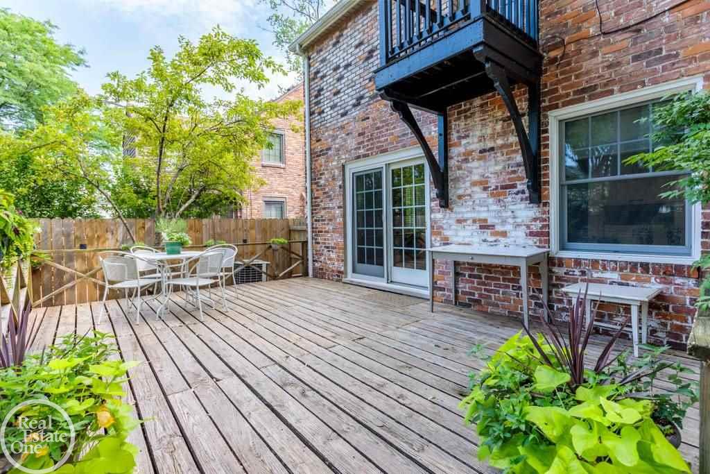 269 McMillan Road Grosse Pointe, MI 48236 - Photo 36 of 42 50017133-35.JPG