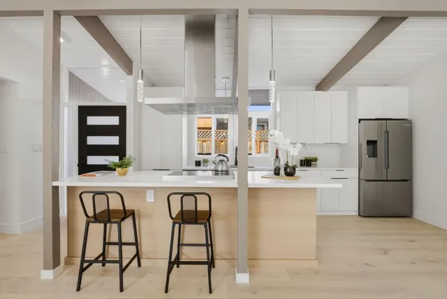 $1,999,999 | 1622 Eleanor Drive, San Mateo, CA 94402