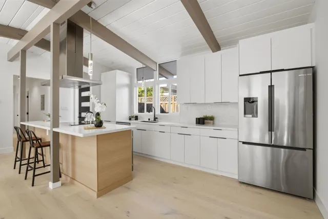 $1,999,999 | 1622 Eleanor Drive, San Mateo, CA 94402