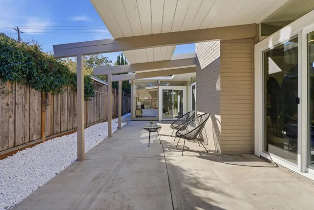 $1,999,999 | 1622 Eleanor Drive, San Mateo, CA 94402