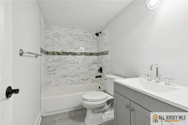 $3,300 | 2227 Lewis Place, South Plainfield, NJ 07080