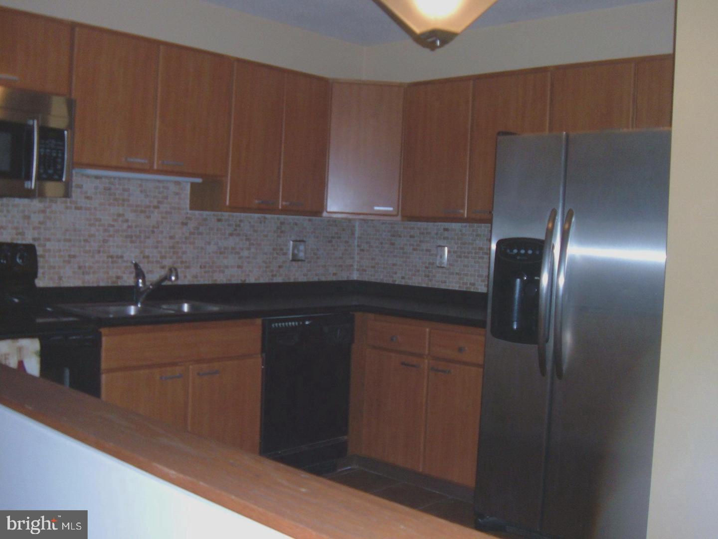 7 Regency Drive Mount Holly, NJ 08060 - Photo 4 of 12