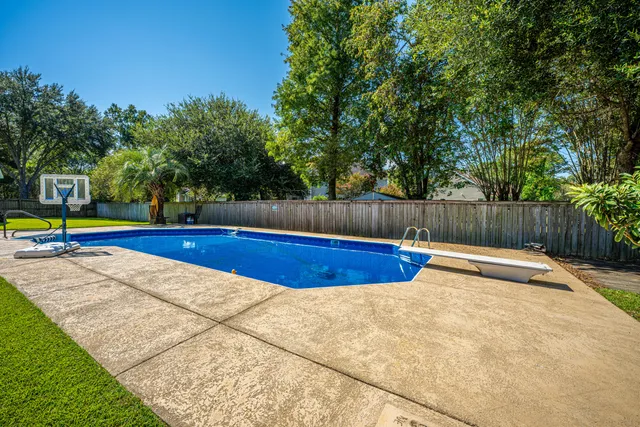 $495,000 | 8525 Long Meadow Drive, North Charleston, SC 29420