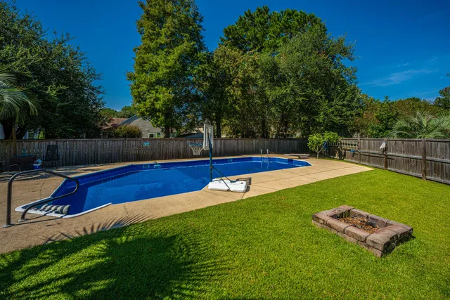 $495,000 | 8525 Long Meadow Drive, North Charleston, SC 29420