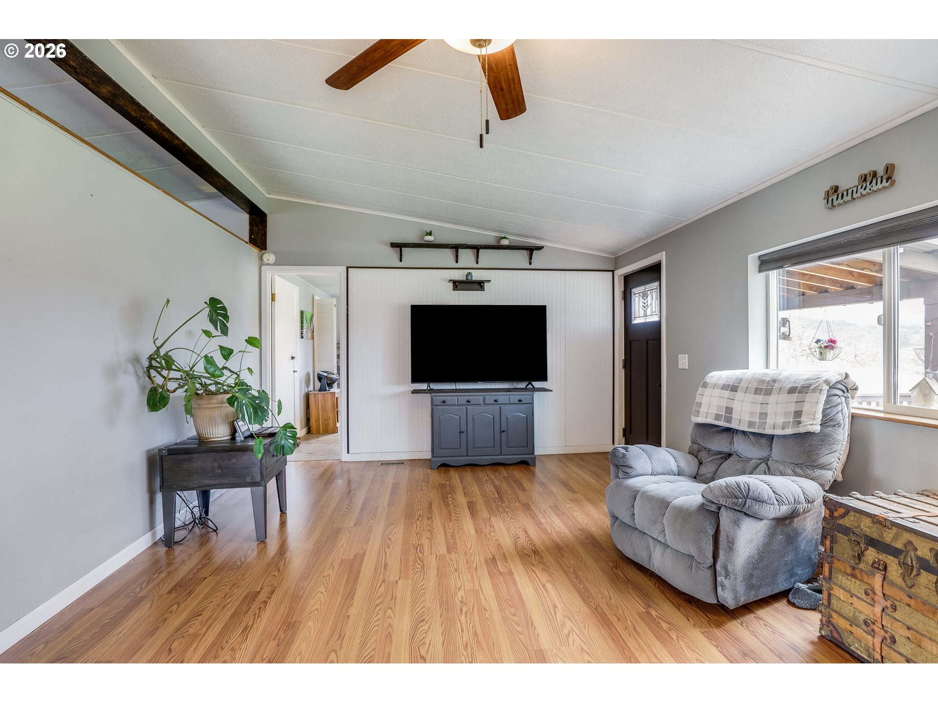 2505 Dry Creek Road Mosier, OR 97040 - Photo 3 of 48