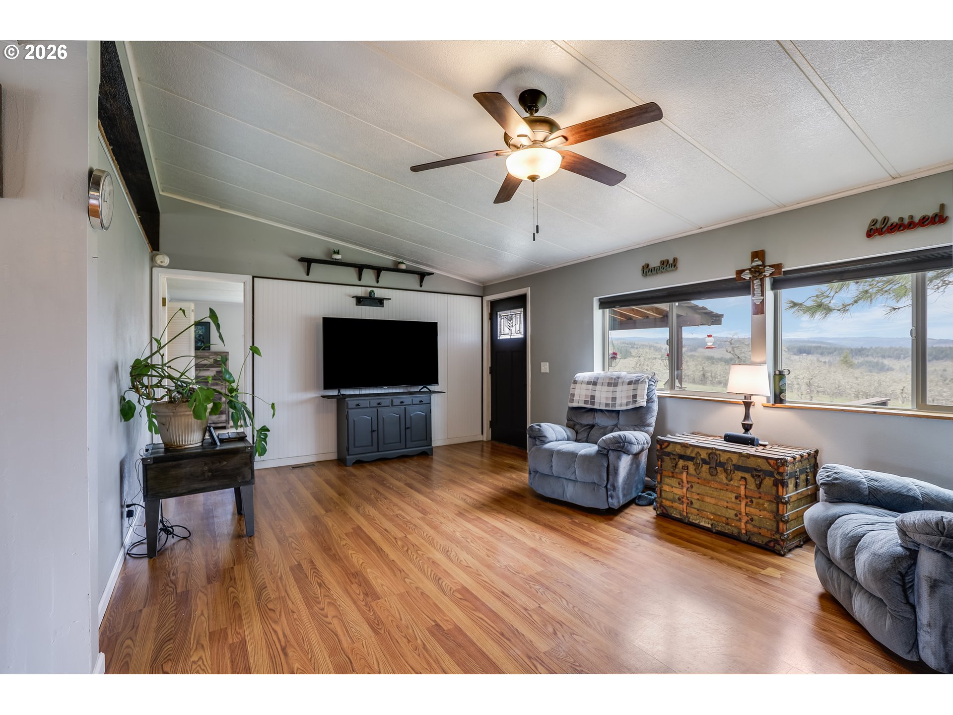 2505 Dry Creek Road Mosier, OR 97040 - Photo 5 of 48