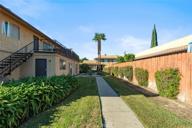 $525,000 | 5530 Welland Avenue, Unit 14, Temple City, CA 91780