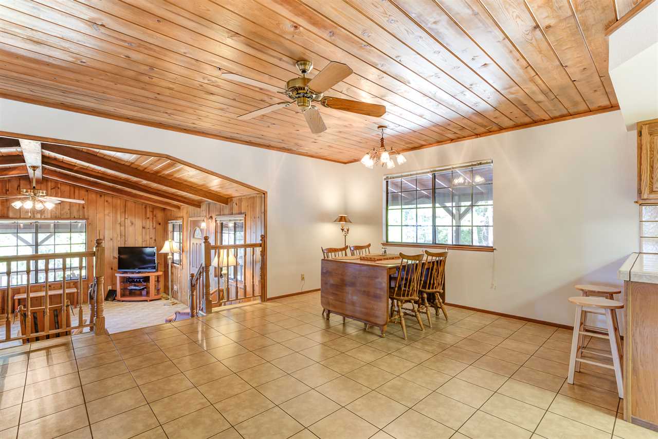 33135 Forward Road Manton, CA 96059 - Photo 7 of 38 Gallery Image 7