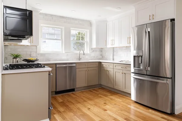 $965,000 | 652 Belmont Street, Unit 2, Watertown, MA 02472