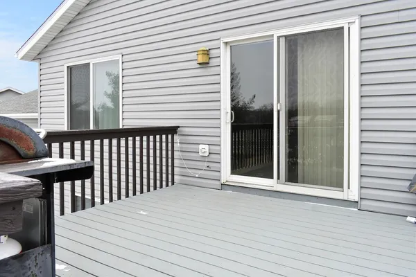 $290,000 | 140 Red School Lane, Kellogg, MN 55945