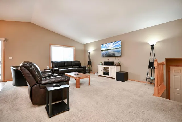 $299,000 | 140 Red School Lane, Kellogg, MN 55945