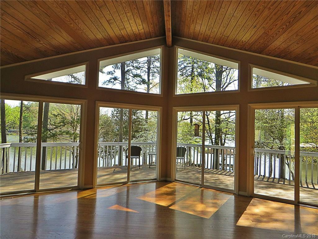 3722 Messina Road Lake Wylie, SC 29710 - Photo 14 of 34 Gallery Image 14