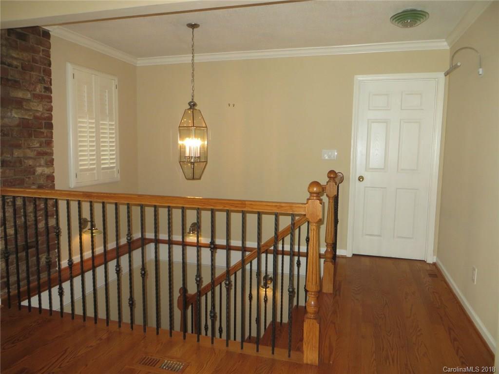 3722 Messina Road Lake Wylie, SC 29710 - Photo 15 of 34 Gallery Image 15