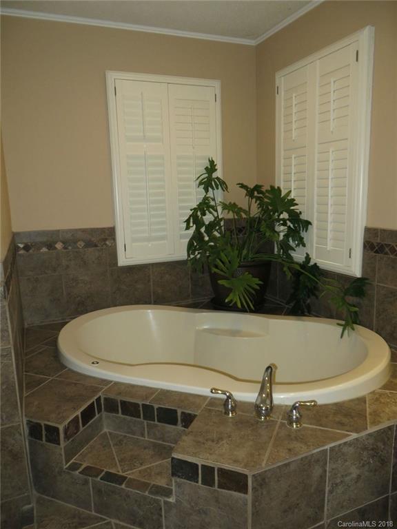 3722 Messina Road Lake Wylie, SC 29710 - Photo 20 of 34 Gallery Image 20