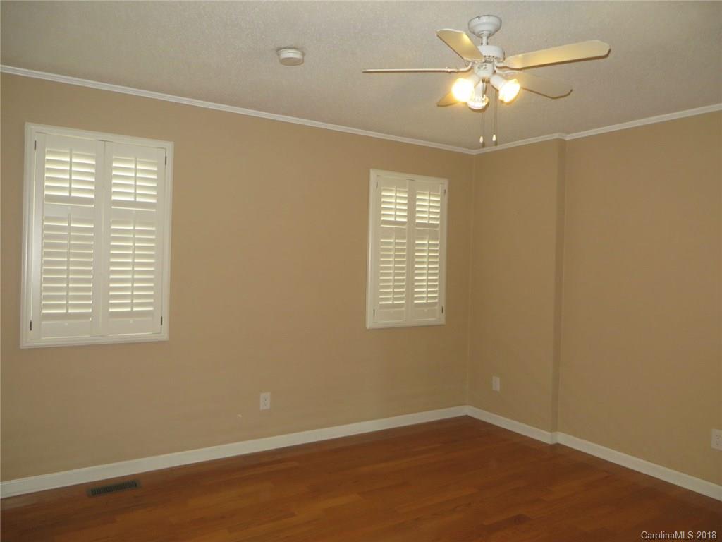 3722 Messina Road Lake Wylie, SC 29710 - Photo 22 of 34 Gallery Image 22