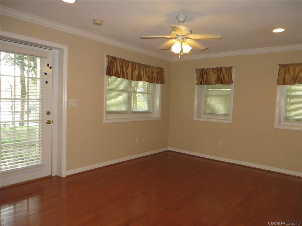 3722 Messina Road Lake Wylie, SC 29710 - Photo 28 of 34 Gallery Image 28