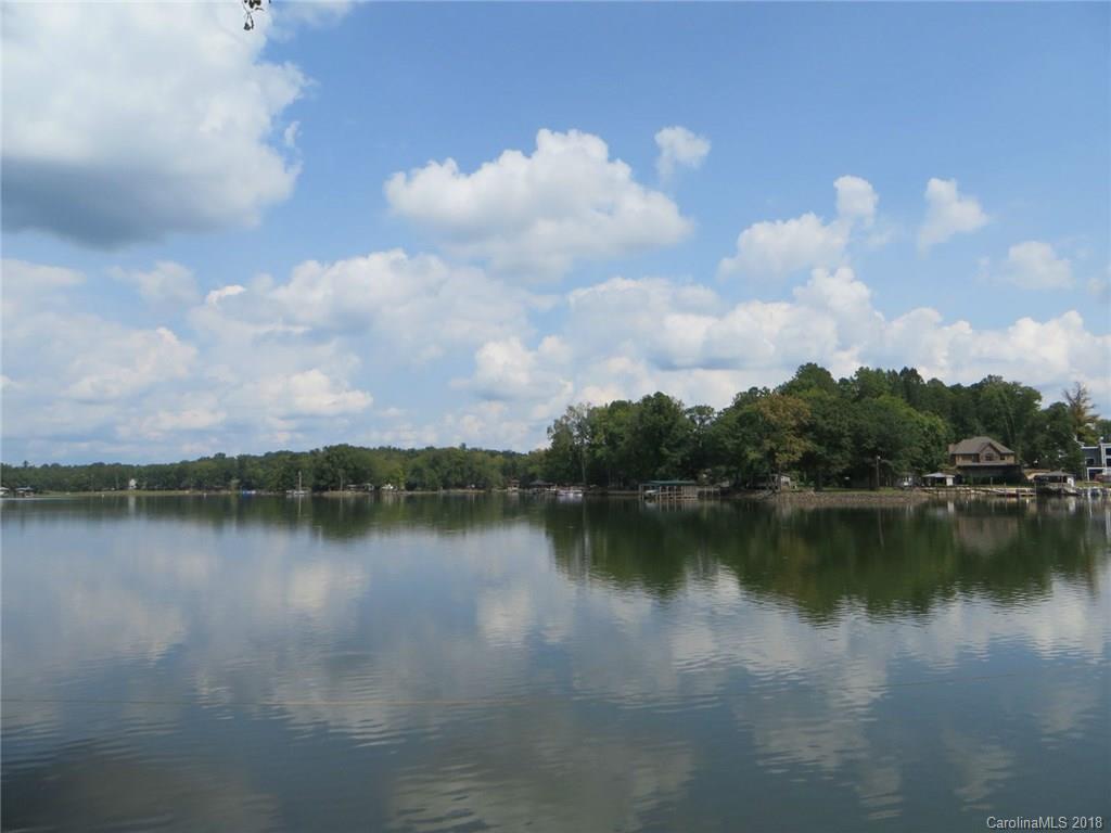 3722 Messina Road Lake Wylie, SC 29710 - Photo 5 of 34 Gallery Image 5
