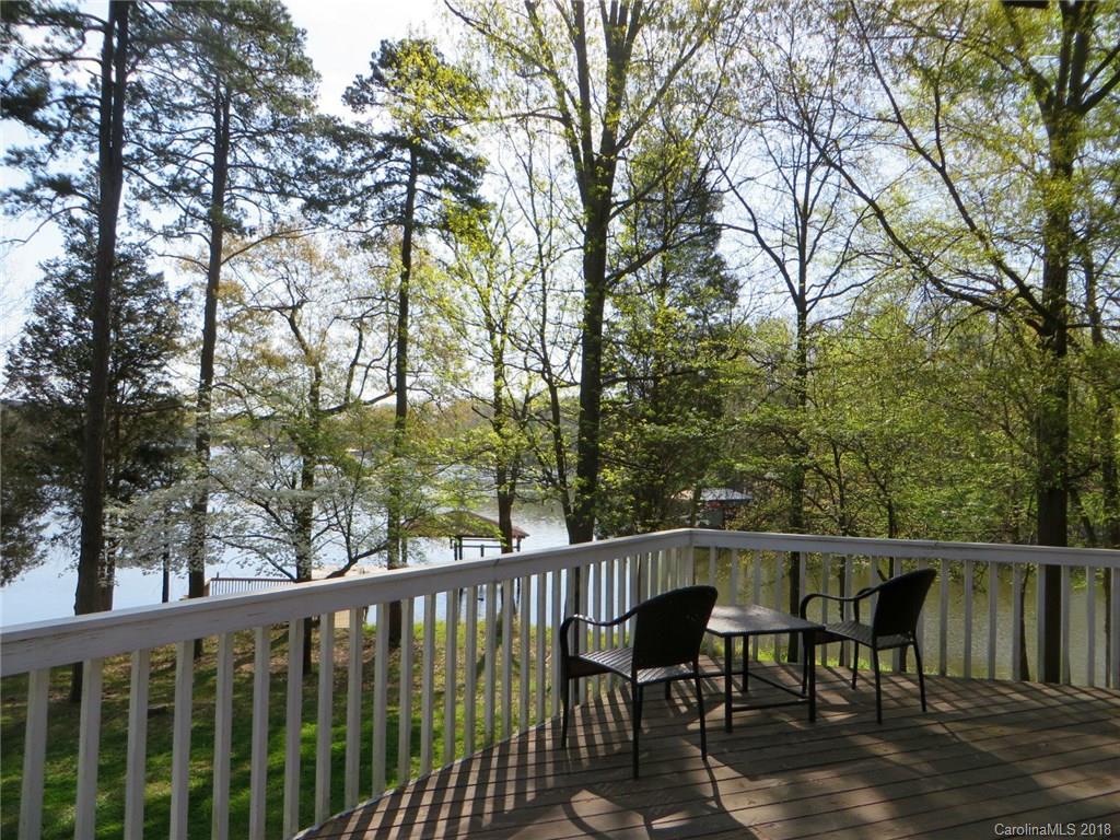 3722 Messina Road Lake Wylie, SC 29710 - Photo 9 of 34 Gallery Image 9