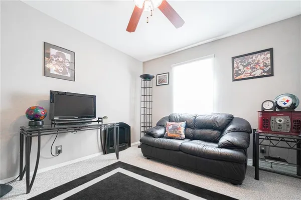 $259,900 | 501 Avon Street, New Castle, PA 16101