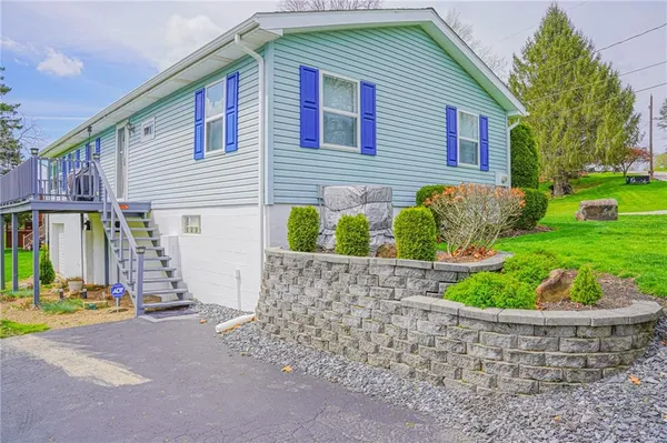 $259,900 | 501 Avon Street, New Castle, PA 16101