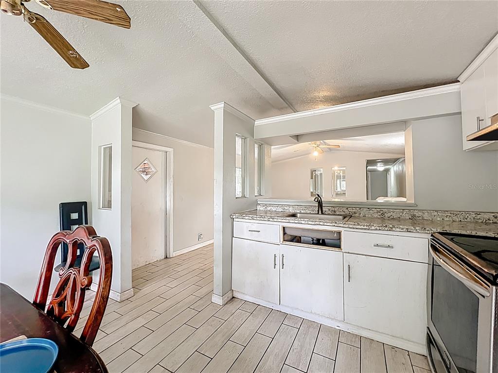 9059 Salem Road St. Cloud, FL 34773 - Photo 5 of 33