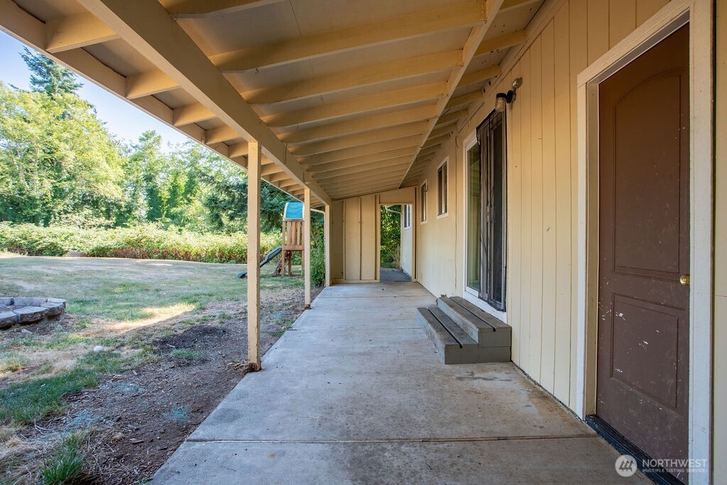 651 Jorgensen Road Onalaska, WA 98570 - Photo 14 of 36 a view of a porch