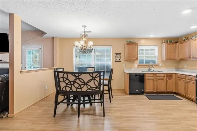 $340,000 | 3396 Amhurst Parkway, Atlanta, GA 30349