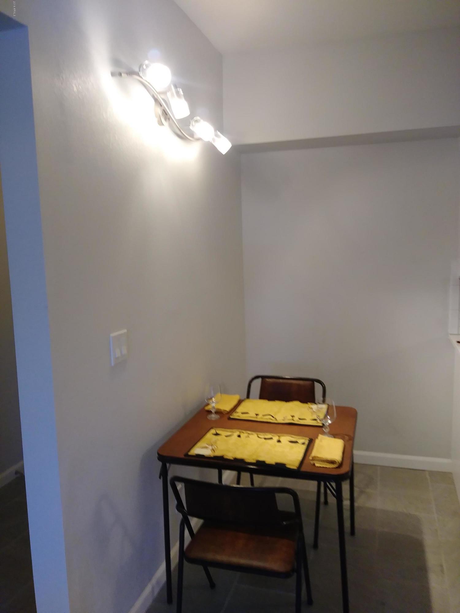 357 East Thomas Road, Unit A107 Phoenix, AZ 85012 - Photo 4 of 17 20180523_095214