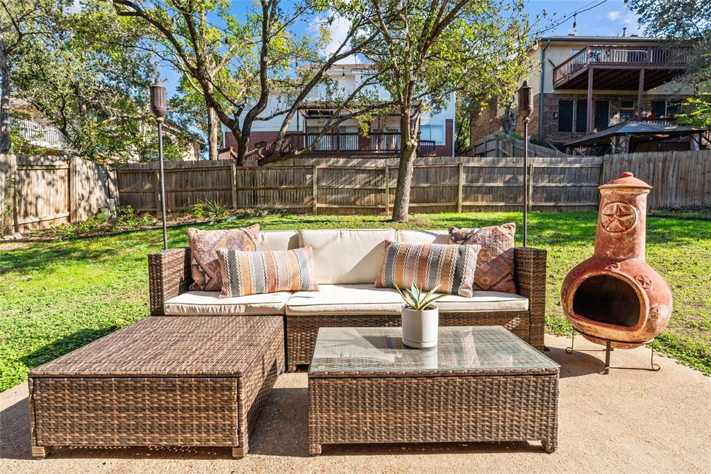 3901 Caney Creek Road Austin, TX 78732 - Photo 18 of 18 Ideal place for outdoor entertaining!