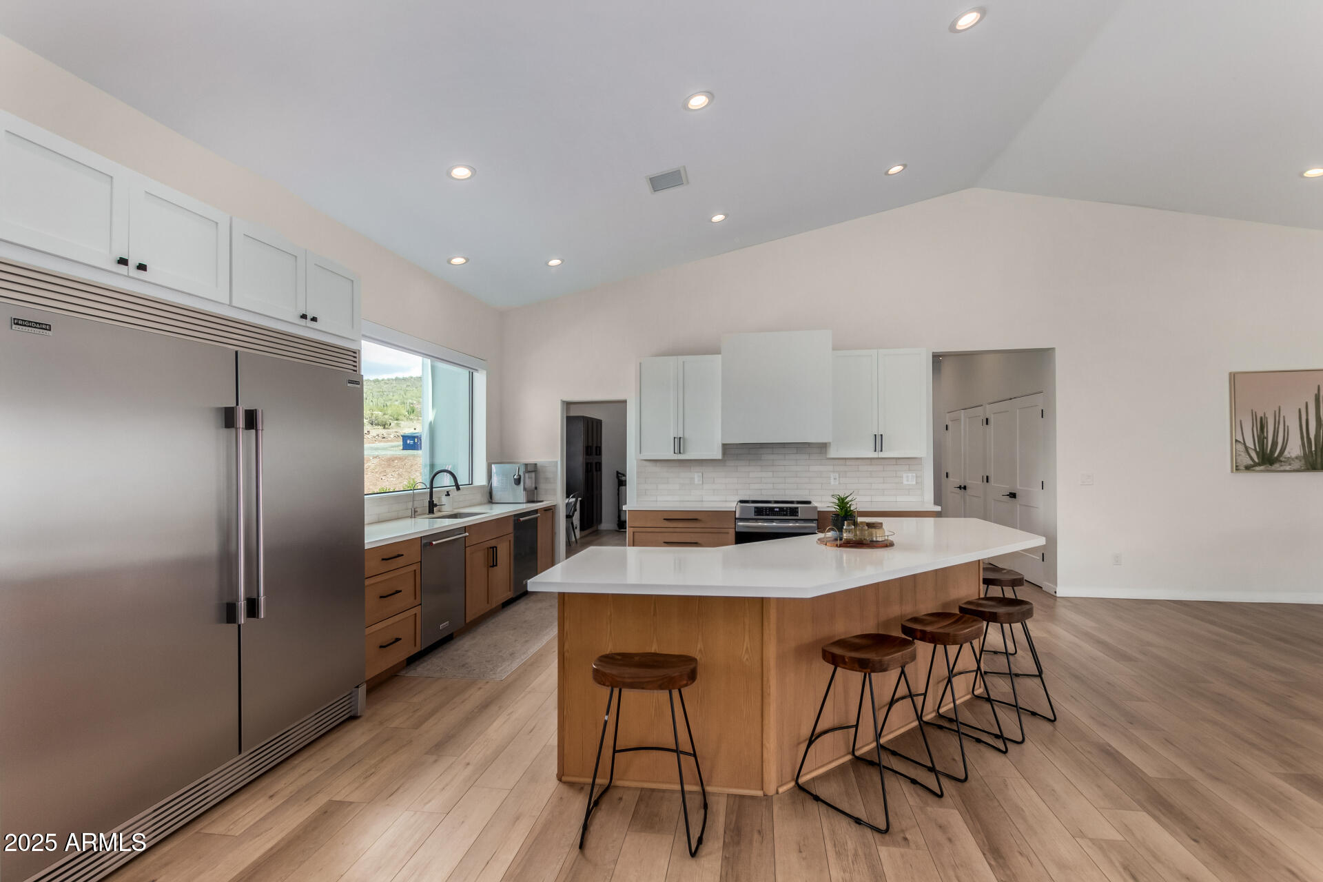 1809 East Mariola Way Phoenix, AZ 85086 - Photo 15 of 62