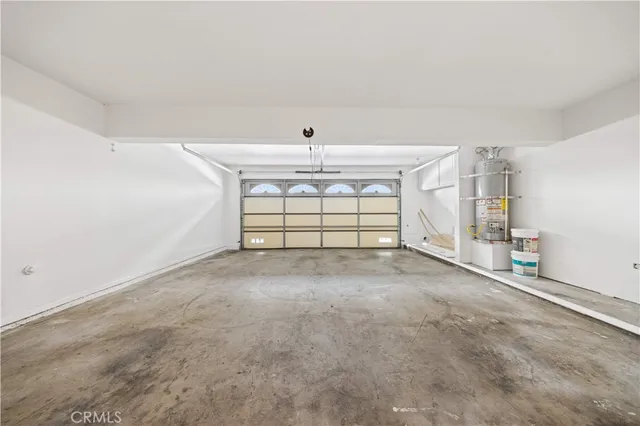 a view of a livingroom with a fireplace