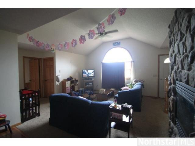 9683 Henriette Road Pine City, MN 55063 - Photo 3 of 9 Gallery Image 3