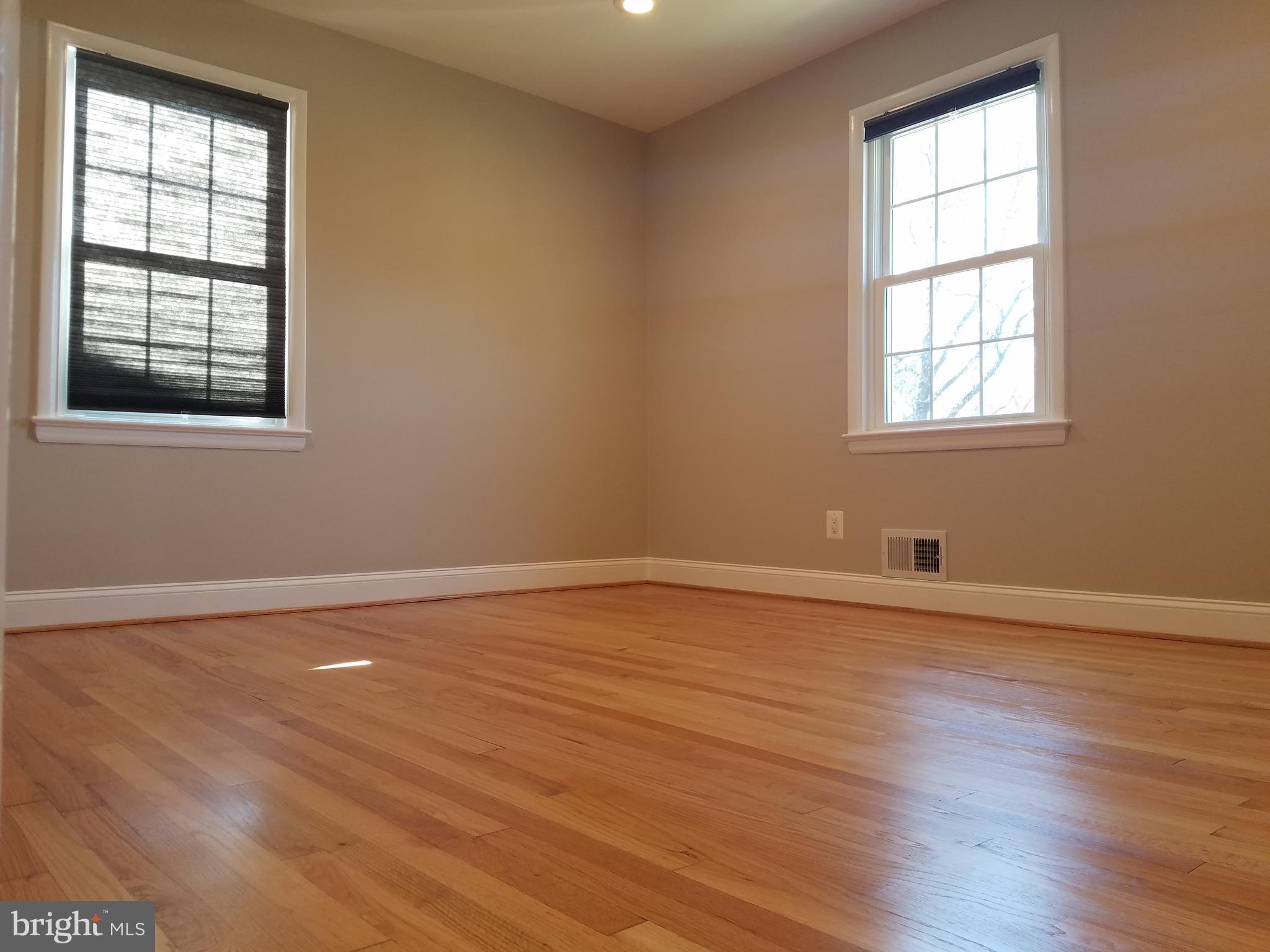 12919 Neola Road Silver Spring, MD 20906 - Photo 11 of 29 Bedroom on main level