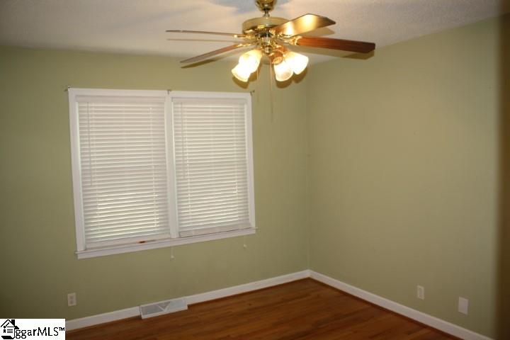 107 Post Oak Road Duncan, SC 29334 - Photo 13 of 34 Gallery Image 13