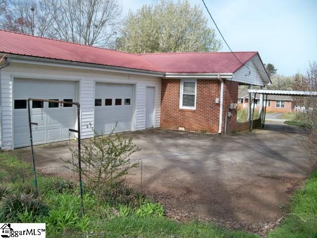 107 Post Oak Road Duncan, SC 29334 - Photo 25 of 34 Easy entry and exit!
