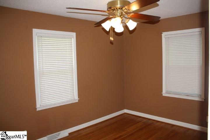 107 Post Oak Road Duncan, SC 29334 - Photo 9 of 34 Gallery Image 9