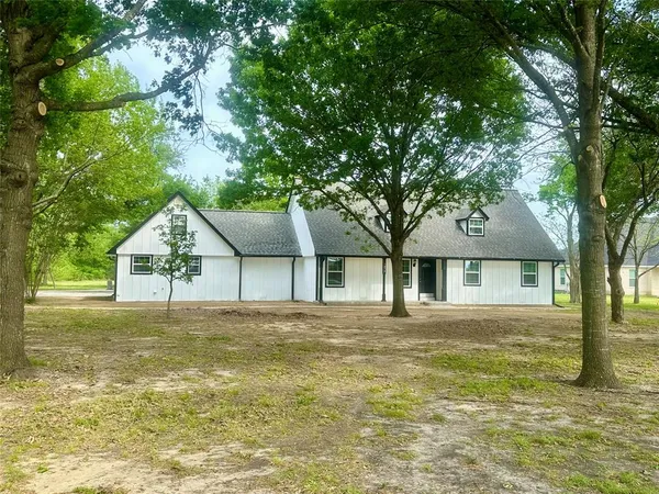 $2,800 | 7079 Farm To Market Road 1388, Oak Grove, TX 75142